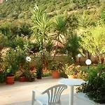 Filoxenia & Aparthotel