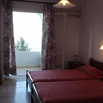Filoxenia & 2* Poros (Kefalonia)