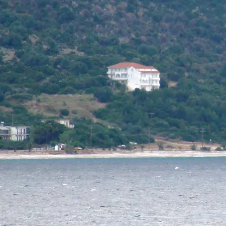 Apart-hotel Filoxenia &