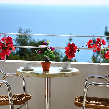 Filoxenia & Lejlighedshotel