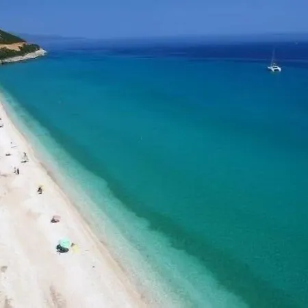 Filoxenia & Lejlighedshotel Poros (Kefalonia)