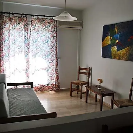 Filoxenia & Ξενοδοχείο με διαμερίσματα Πόρος