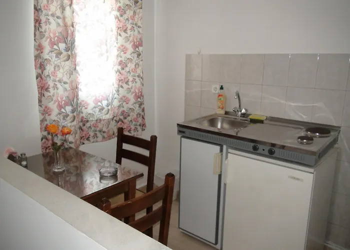 Filoxenia Hotel&apartments 2*