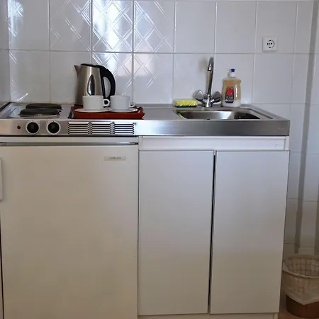 Filoxenia & מלון דירות