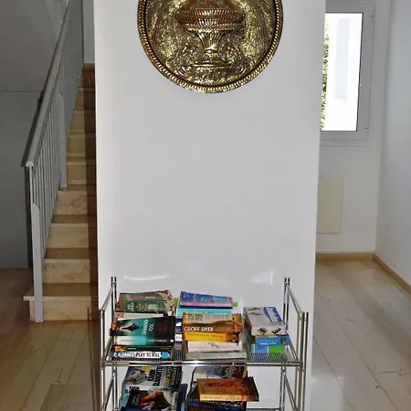 Filoxenia & מלון דירות