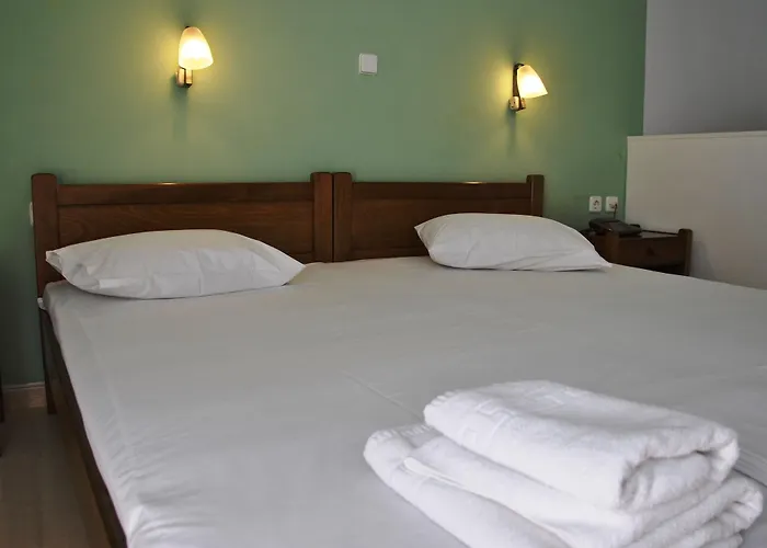 Filoxenia & Aparthotel 2*
